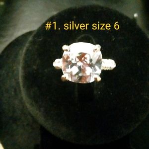 💋💖NWOT Fashion rings 💍 💝